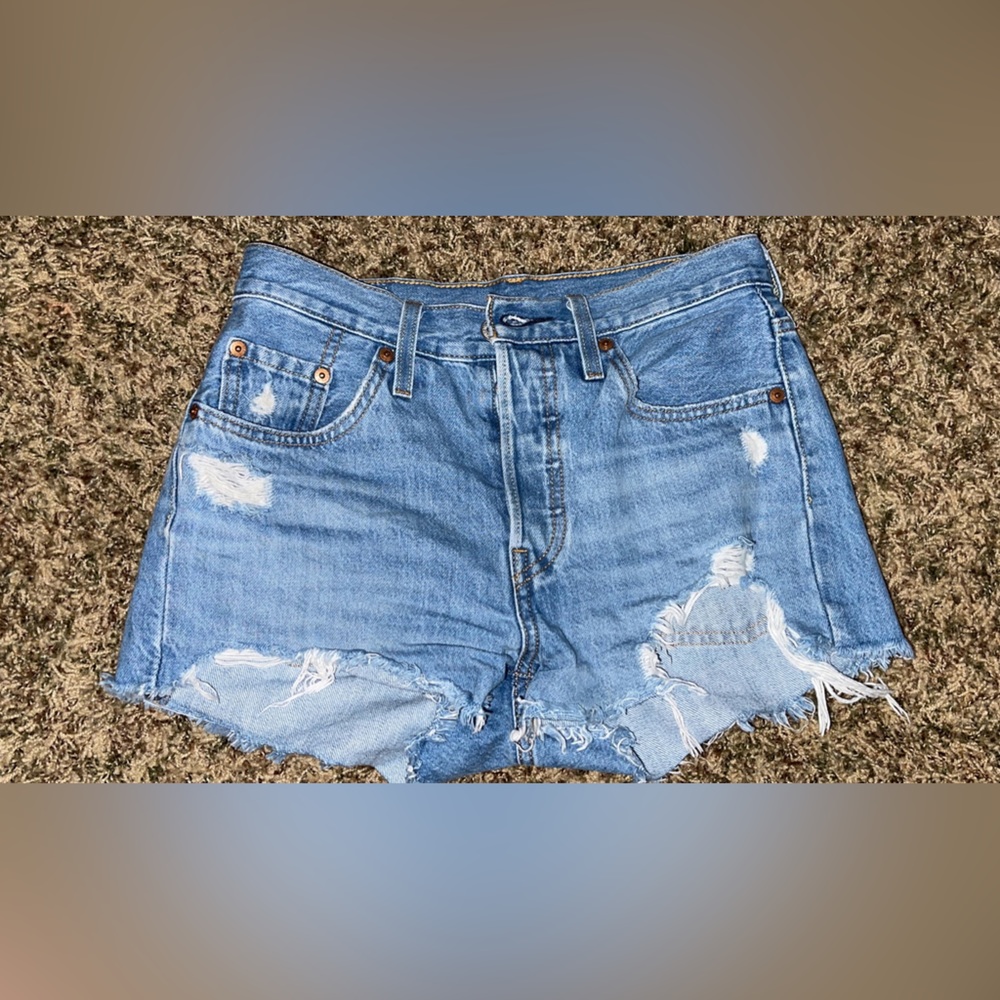 Levi’s 501 shorts